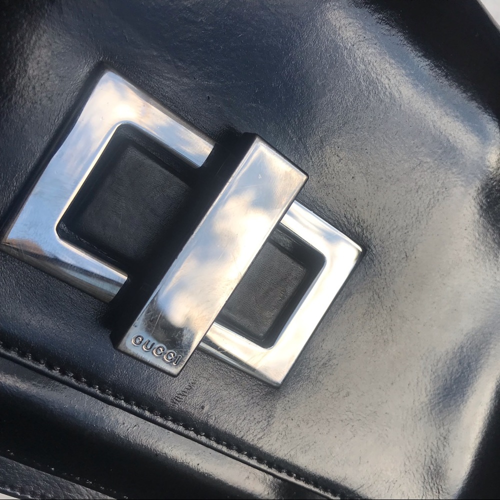 GUCCI Rare 90's Vintage Patent Leather Suede Purse - Picture 5 of 9
